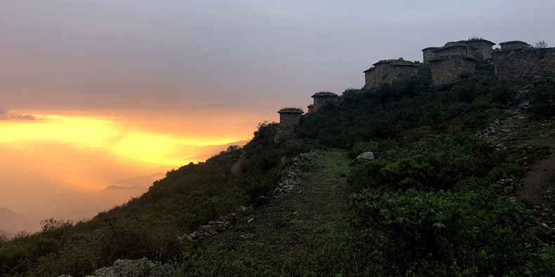 atardecer de fuego en rupac