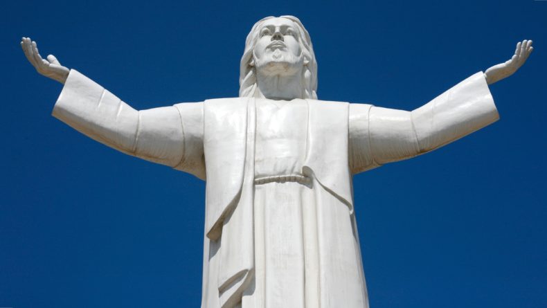 cristo del pacifico