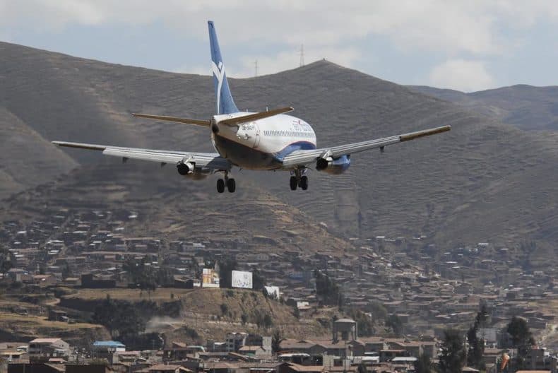 Aeropuerto de Cusco - Plane in Flight