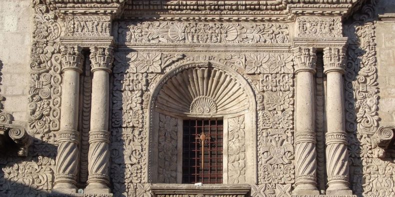 detalle de grabados de la iglesia de la compañía en Arequipa